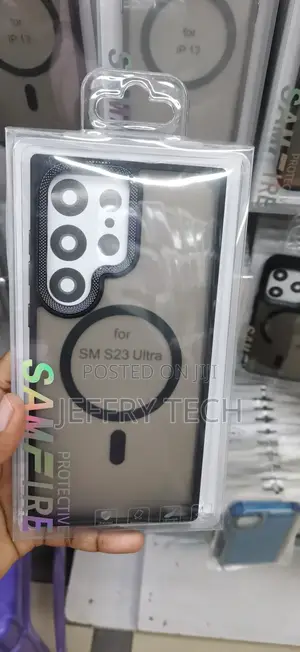 Sg S23 Ultra Ltra-Slim Design That Retains the Blocky Profile Case