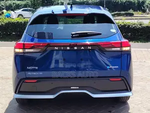 Nissan Note 1.2 Hybrid 2021 Blue