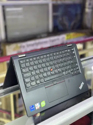 Laptop Lenovo ThinkPad L13 Yoga 16GB Intel Core i7 SSD 512GB