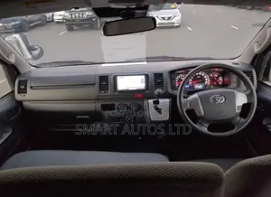 Toyota HiAce 2018