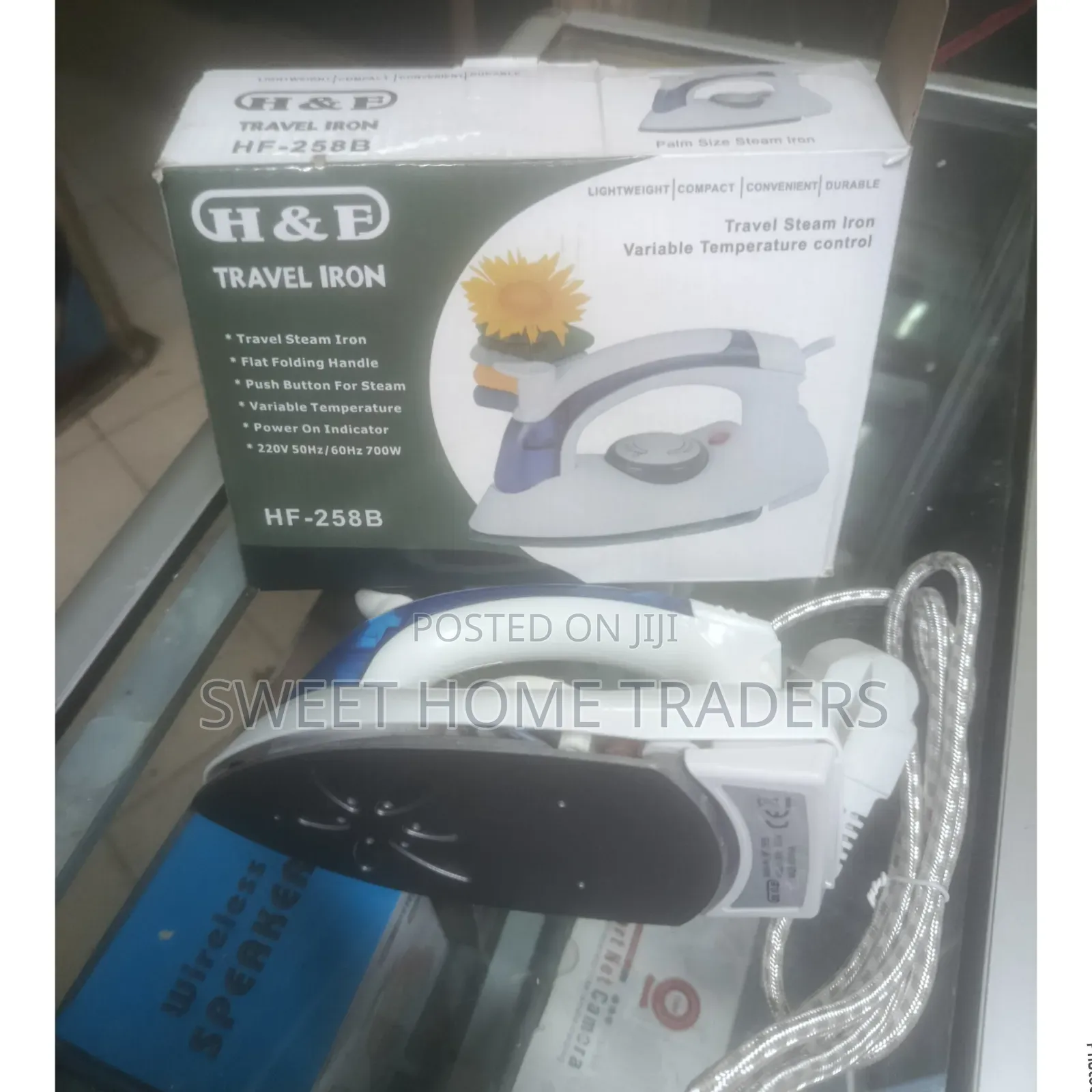 Flat Folding Handle Travel Steam Iron