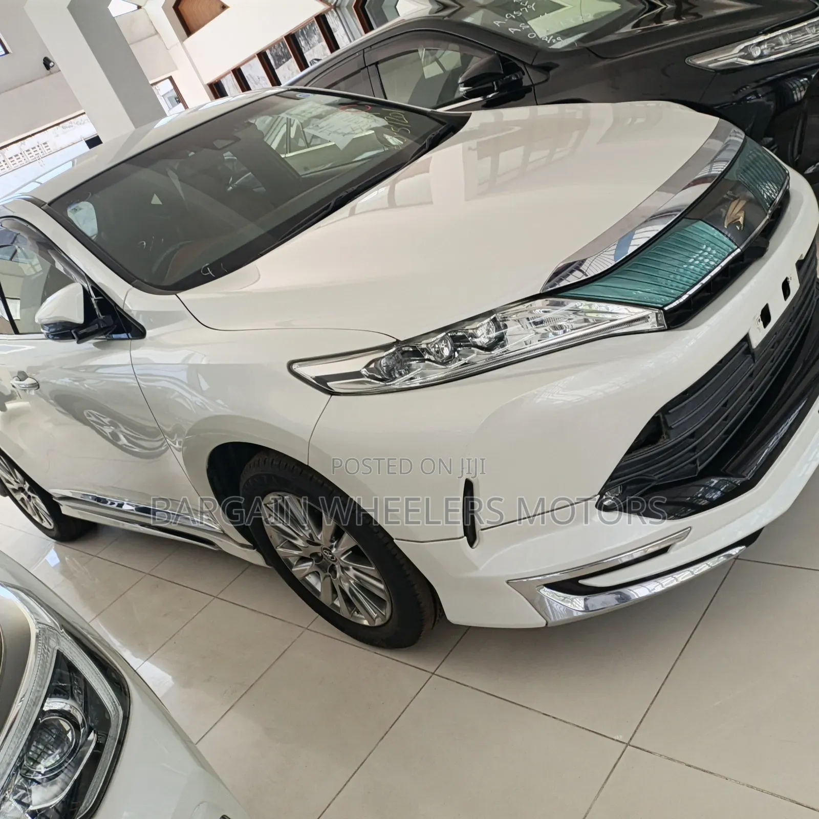 Toyota Harrier 2020 White