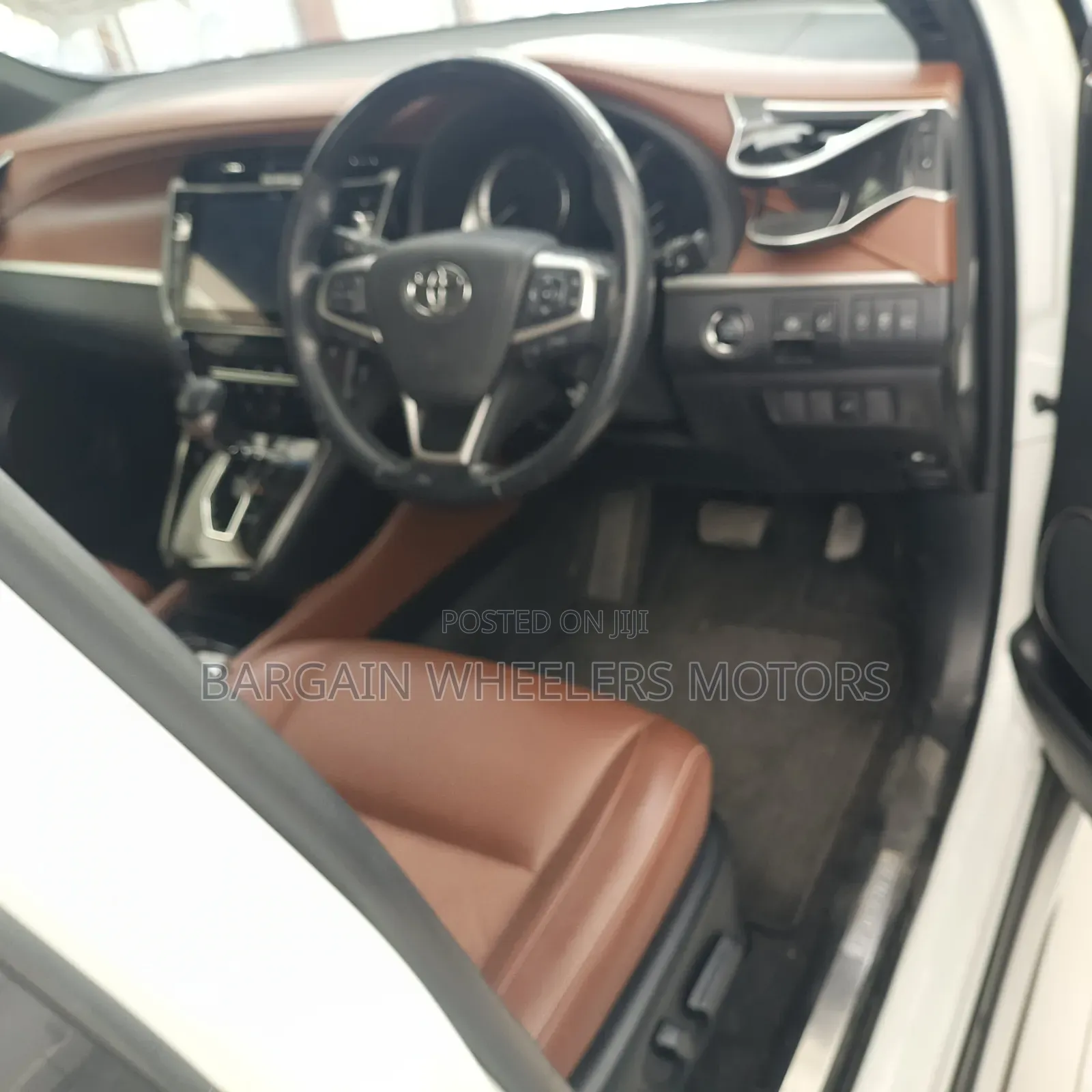 Toyota Harrier 2020 White