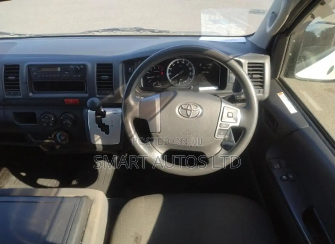 Toyota HiAce 2020 White