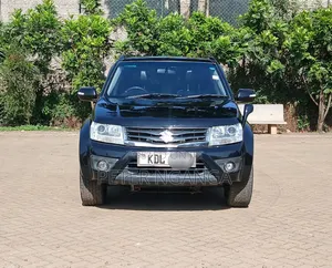 Suzuki Escudo 2015 Black