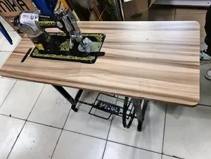 Standard Complete Butterfly Sewing Machine With Local Table