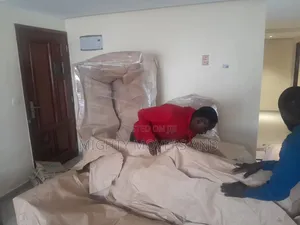 Trained Movers, Ready for Your Service 24/7
