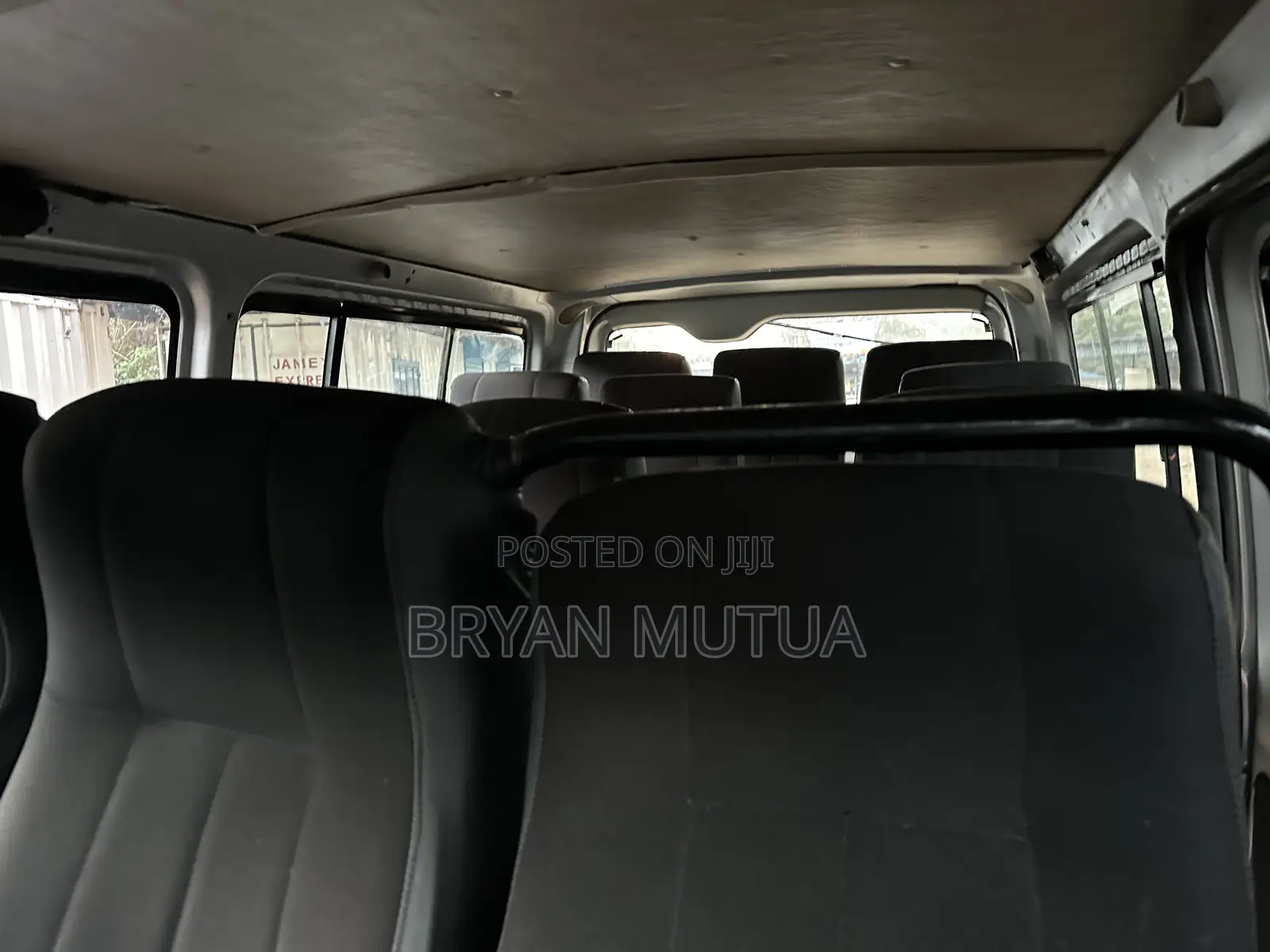 Toyota HiAce 2012 Silver