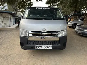 Toyota HiAce 2012 Silver
