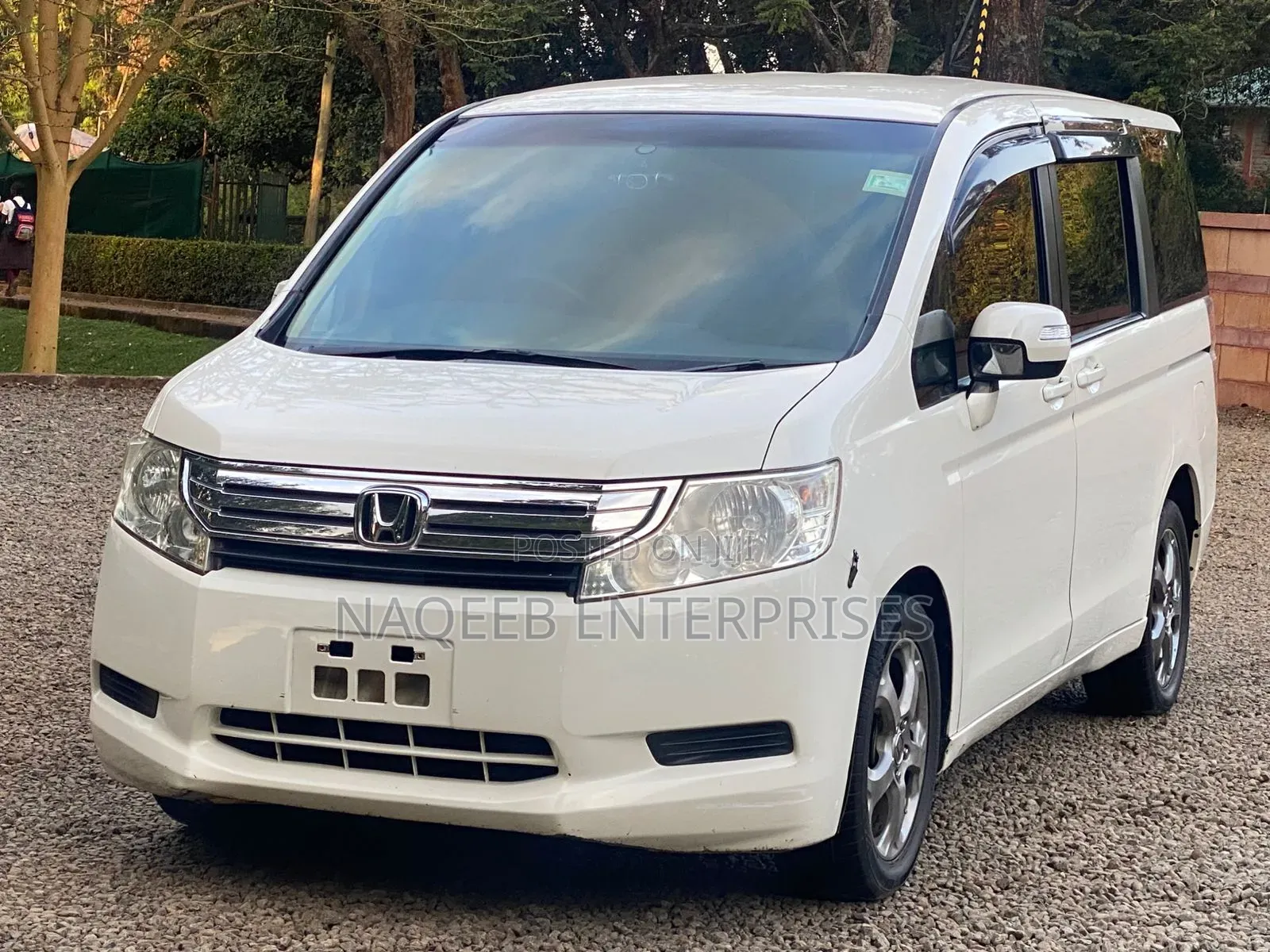 Honda Stepwgn 2012 White