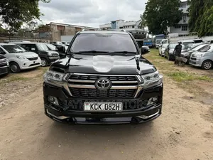Toyota Land Cruiser 2011 Black