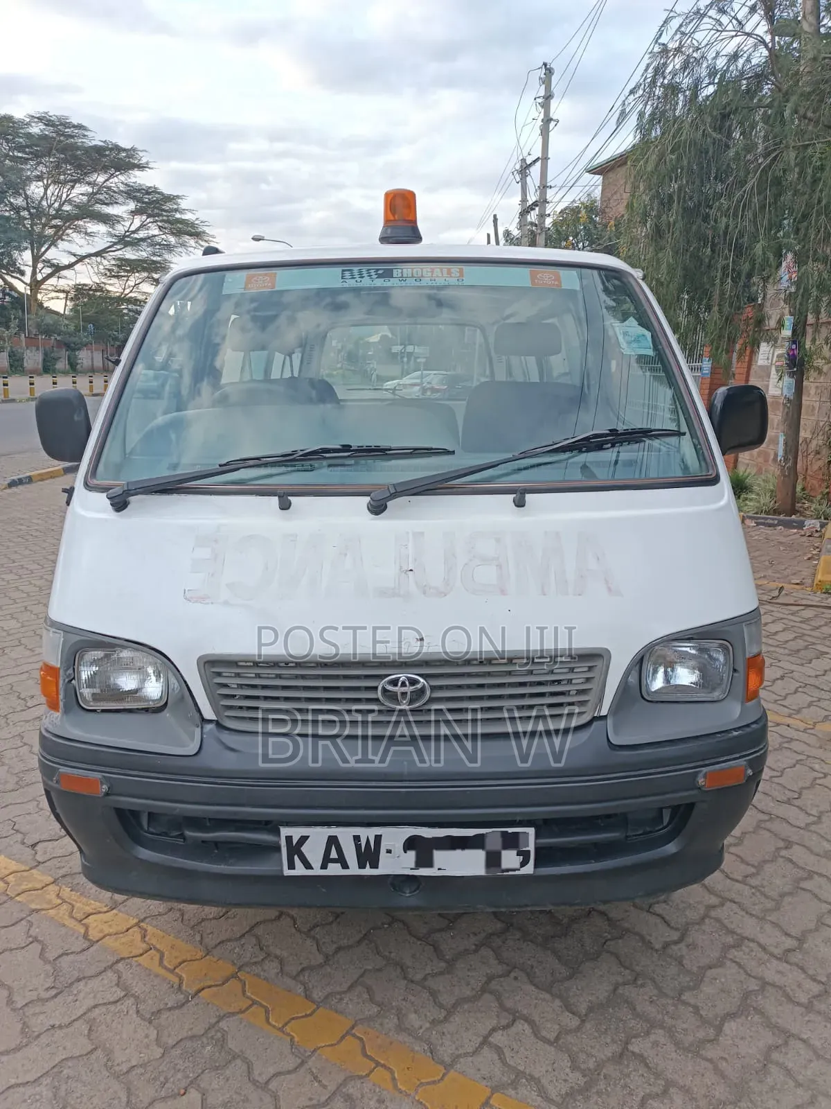 Toyota HiAce 2008 White