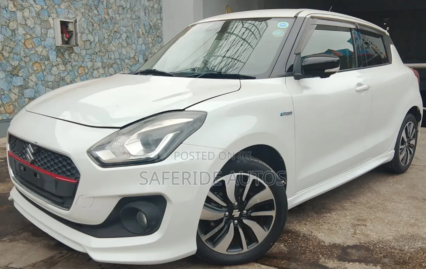 Suzuki Swift 2019 White