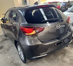 Mazda 2 2020 Gray