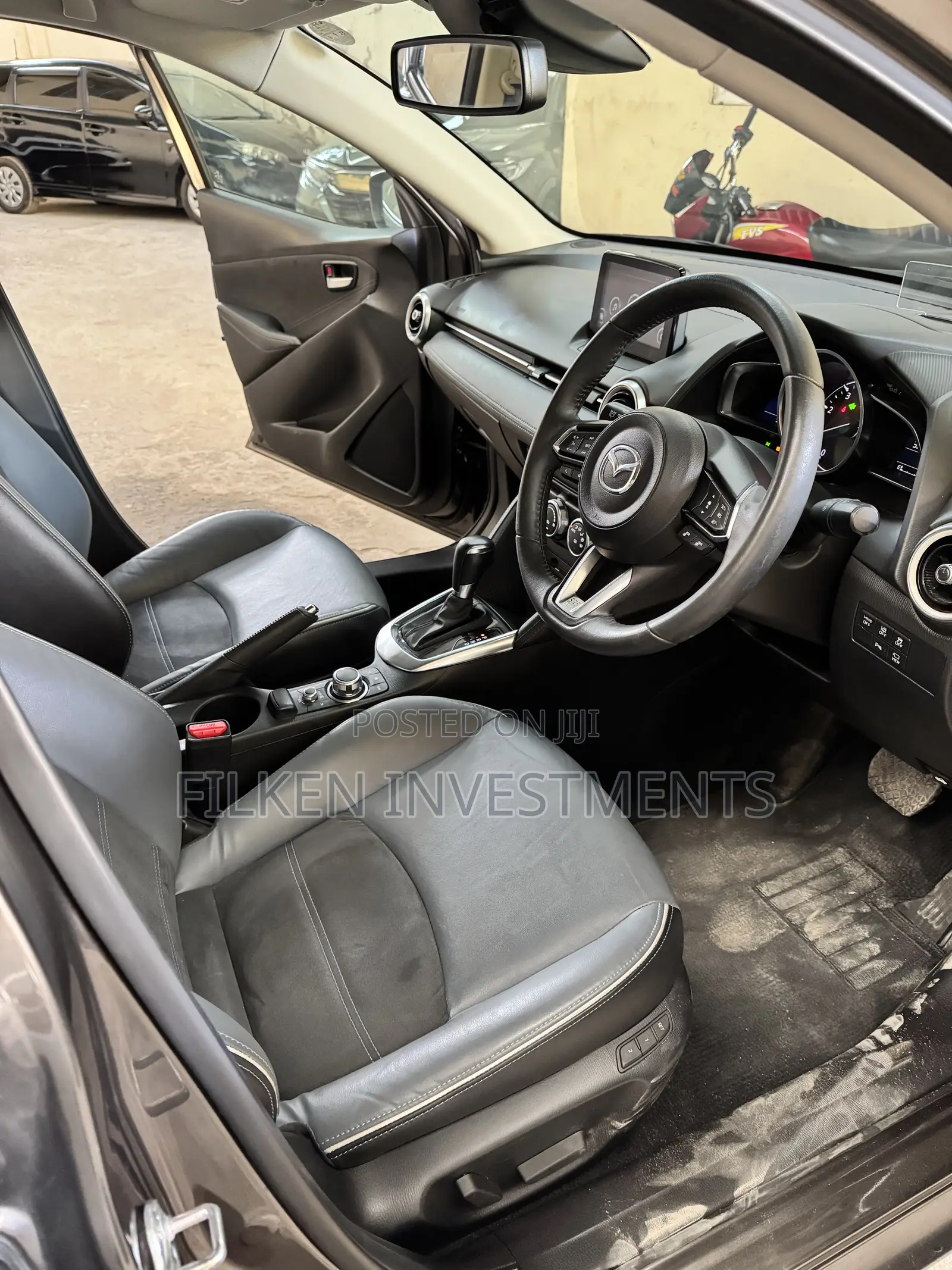 Mazda 2 2020 Gray