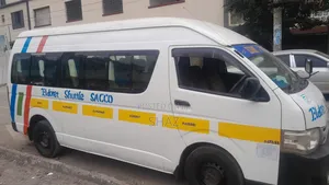 Nissan Caravan (Urvan) 2016 White