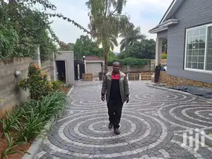 Cobblestones / Circle Stones Strong and Durable