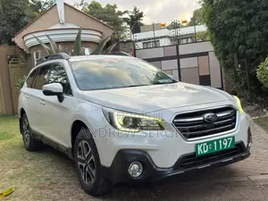 Subaru Outback 2018 White