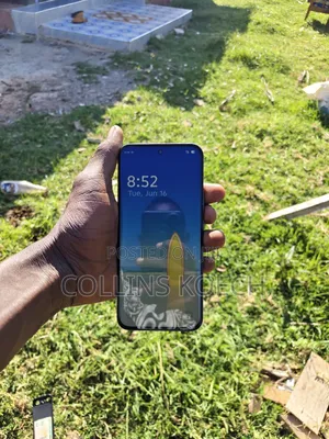 Tecno Spark Slim 256 GB Gray