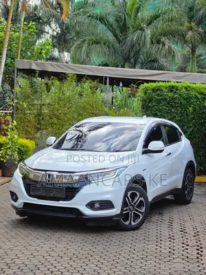 Honda Vezel 1.5 Hybrid 2WD 2018 White