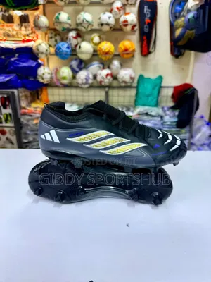 Black Adidas Predator Elite Football Boots