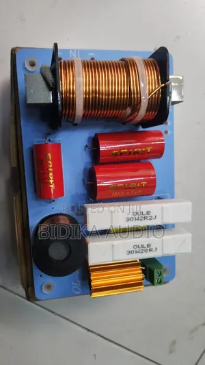 Audio Speaker Crossover Circuit Board With Inductors, Capacitors