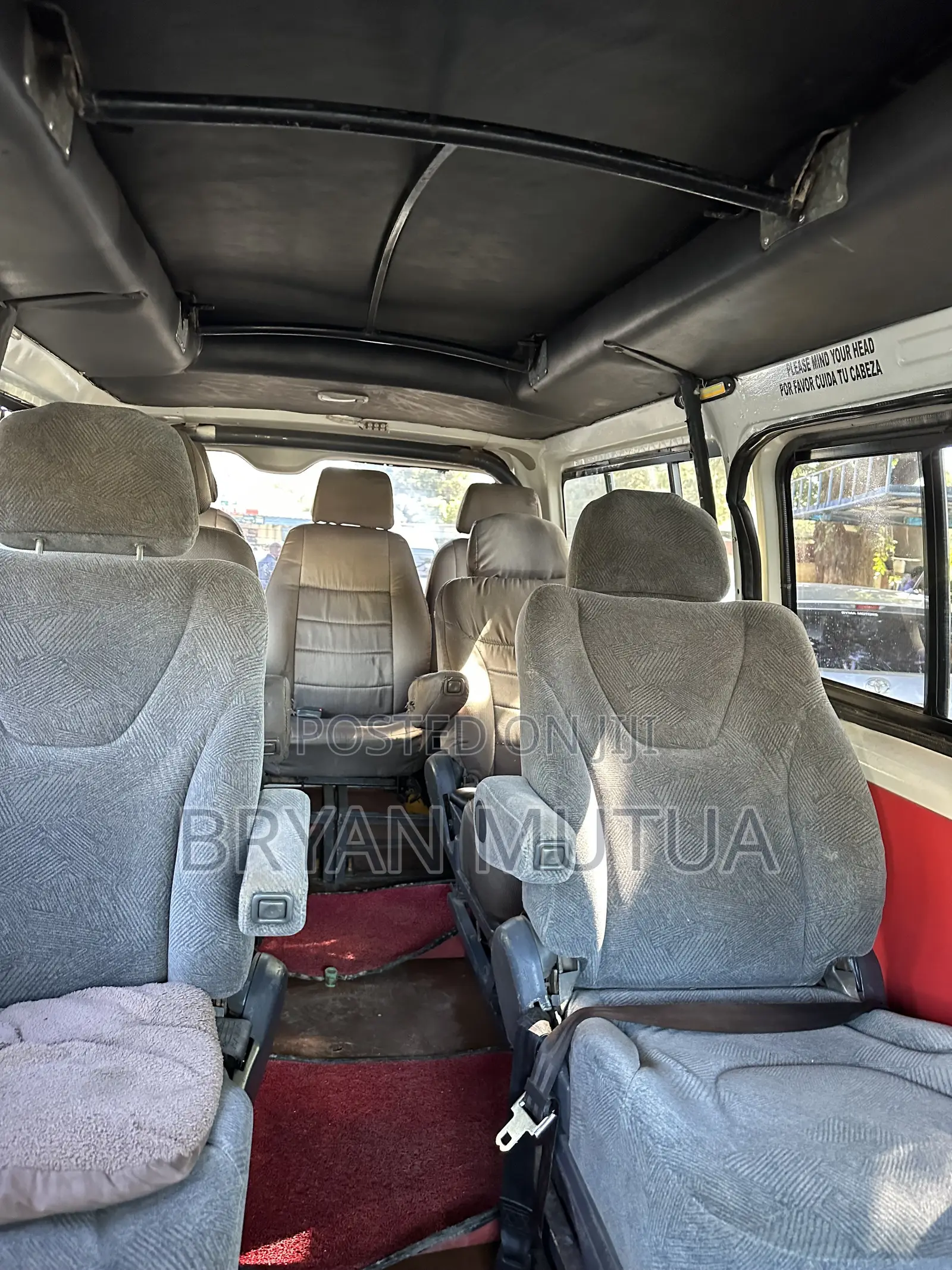 Toyota HiAce 2014 White