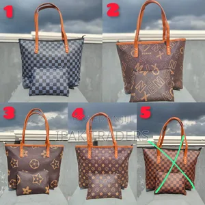 *2 in 1 Gucci Handbag*
*Offer