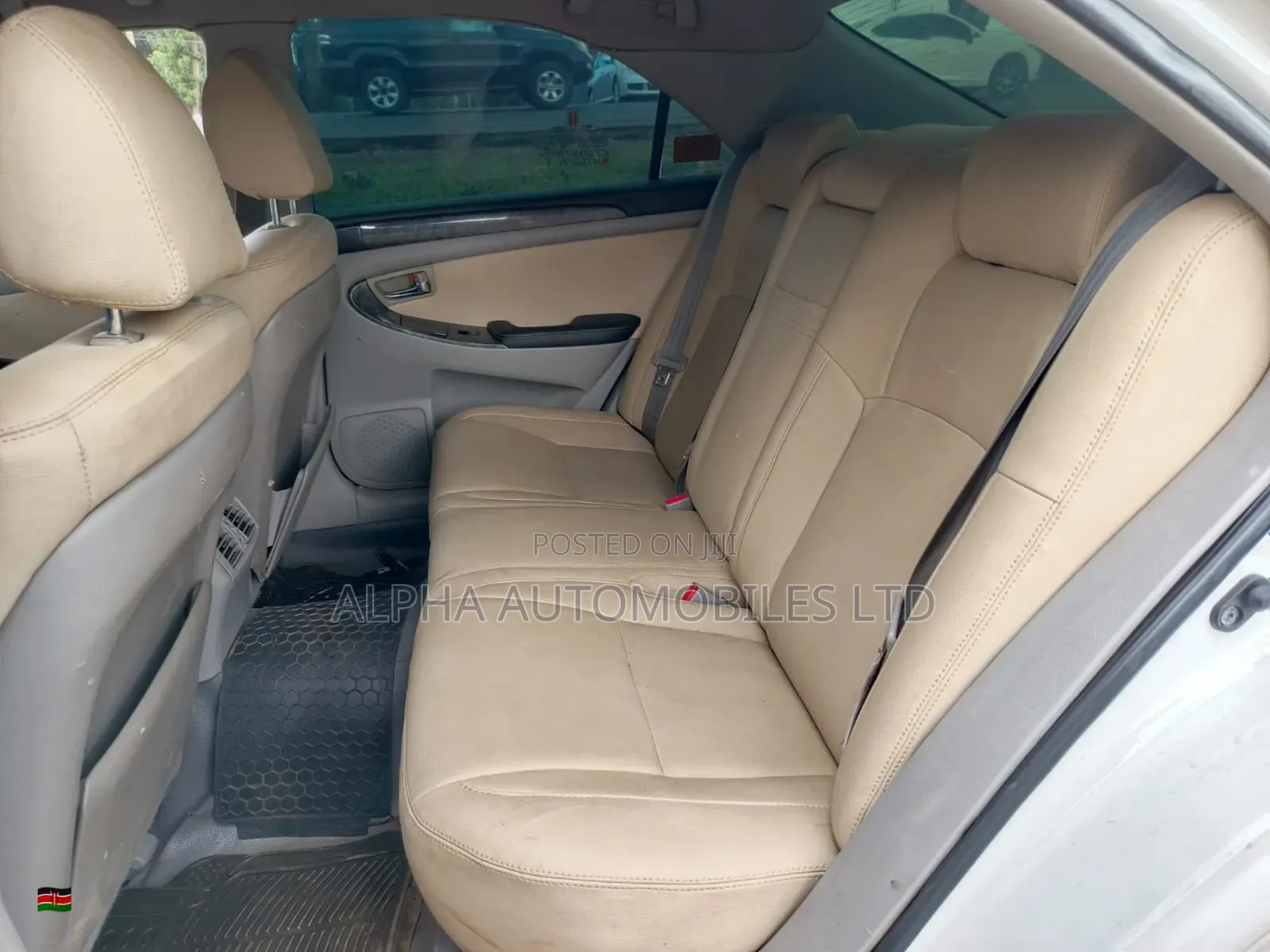 Toyota Crown 2007 White