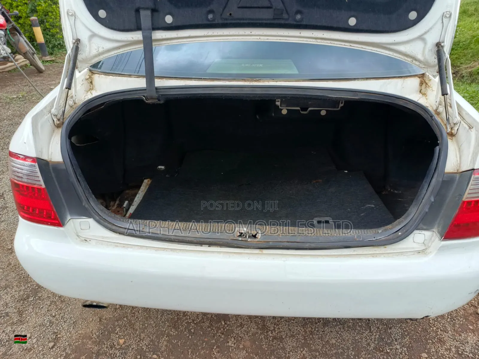 Toyota Crown 2007 White