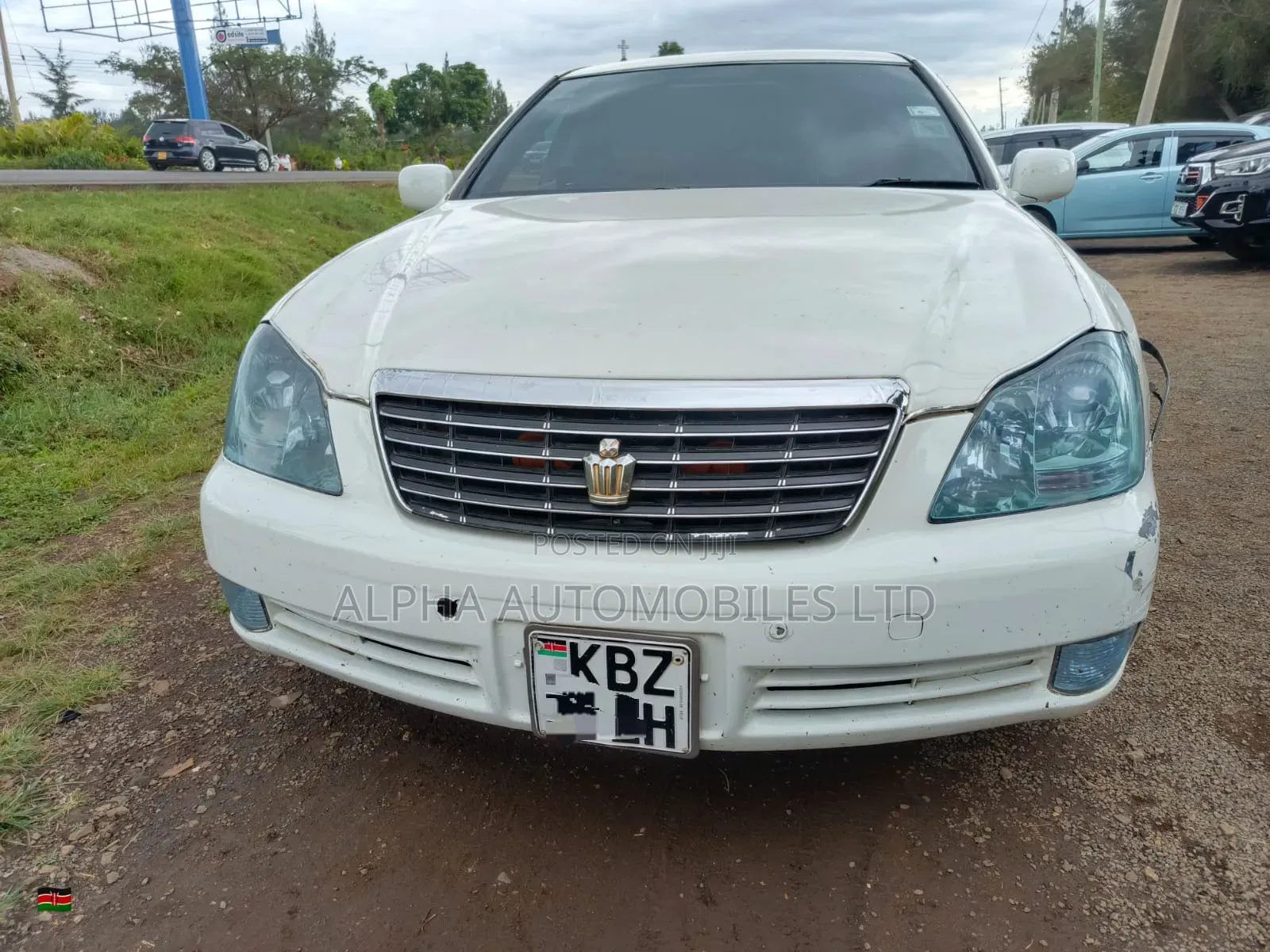 Toyota Crown 2007 White