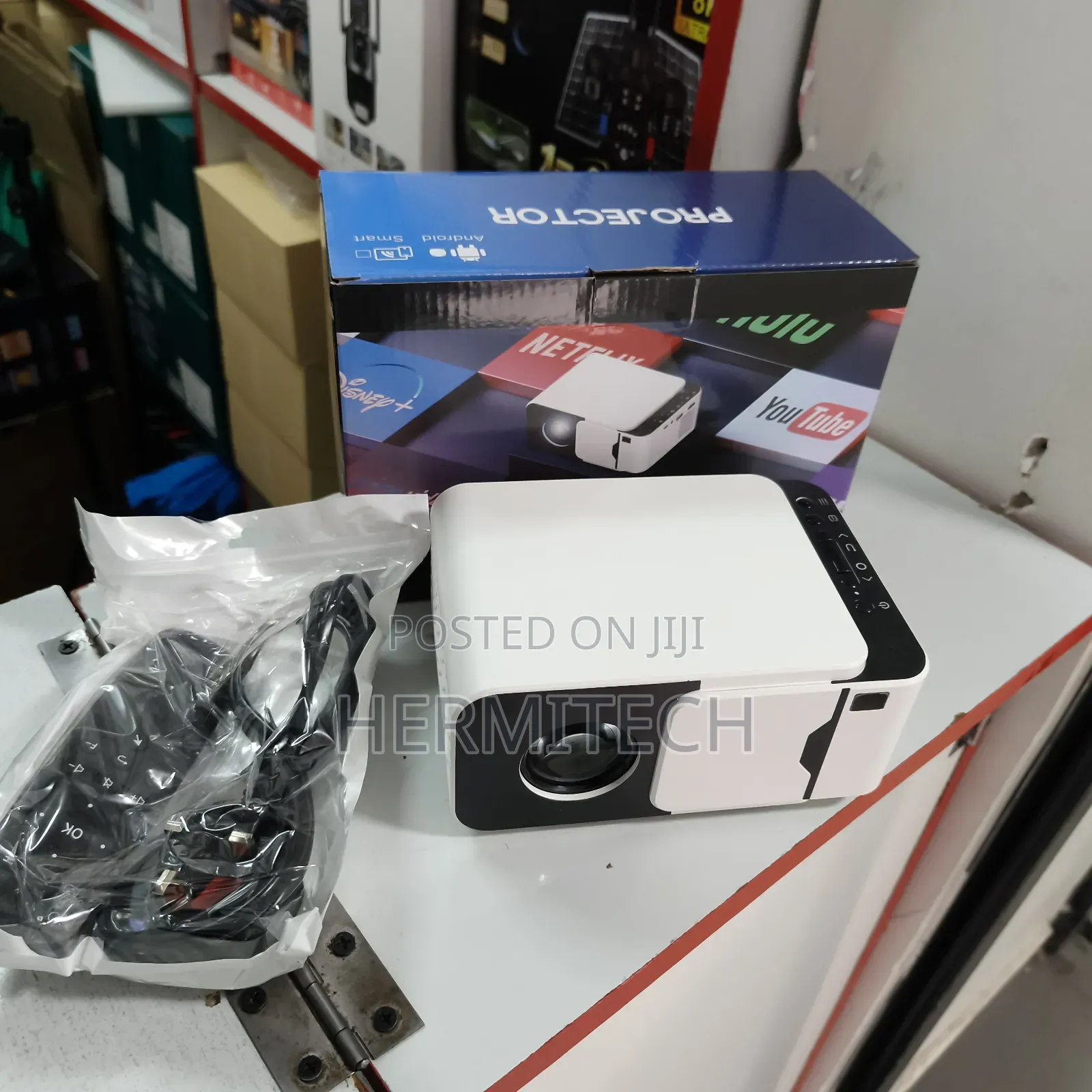 Android 14 Mini T6 Smart Projectors for Home Entertainment