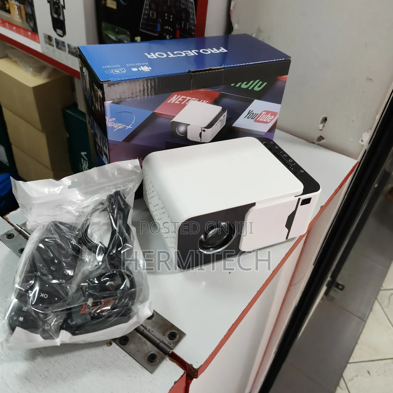 Android 14 Mini T6 Smart Projectors for Home Entertainment