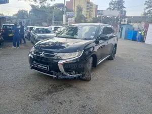 Mitsubishi Outlander 2015 Black