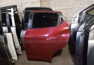 Door Nissan Juke Rear Left