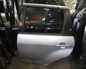 Door Toyota Ist Ncp61 Rear Left