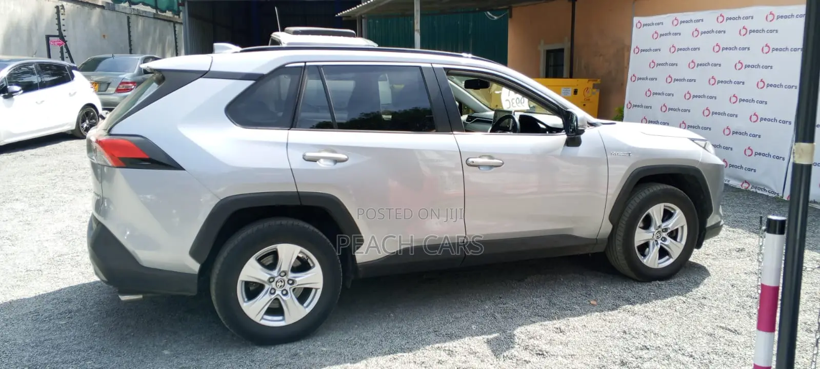 Toyota RAV4 2020 Silver