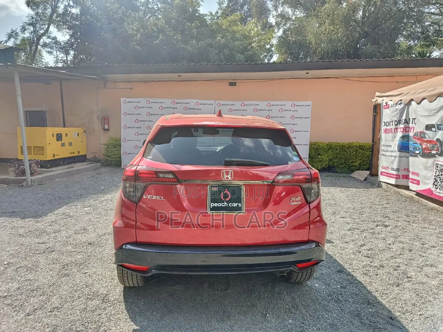Honda Vezel 2018 Red