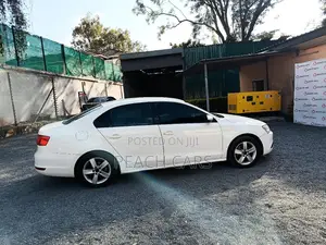 Volkswagen Jetta 2014 White