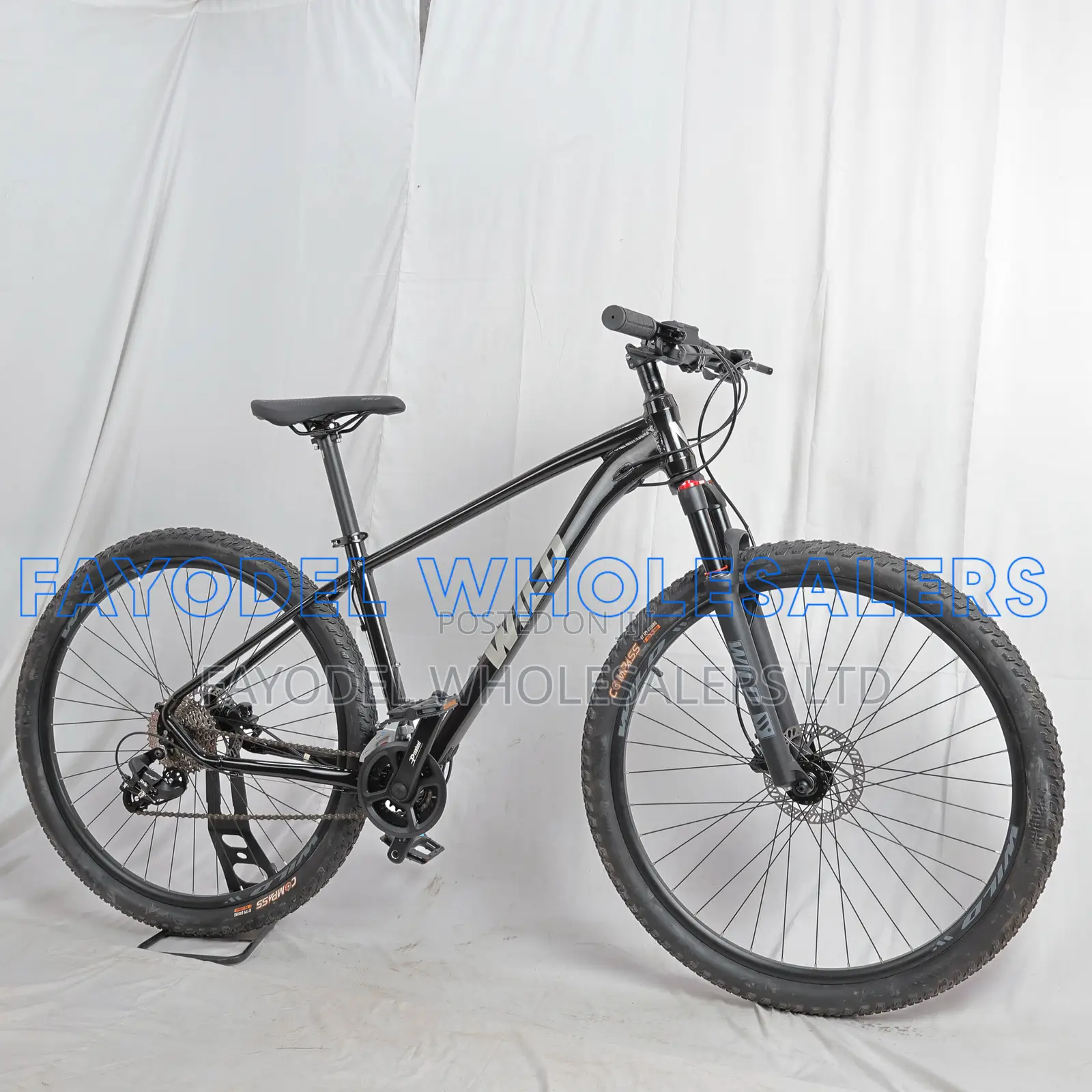 High-Performance Unirox 29er MTB