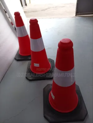 Heavy-duty Traffic Cone For Parking, Roads & Worksites