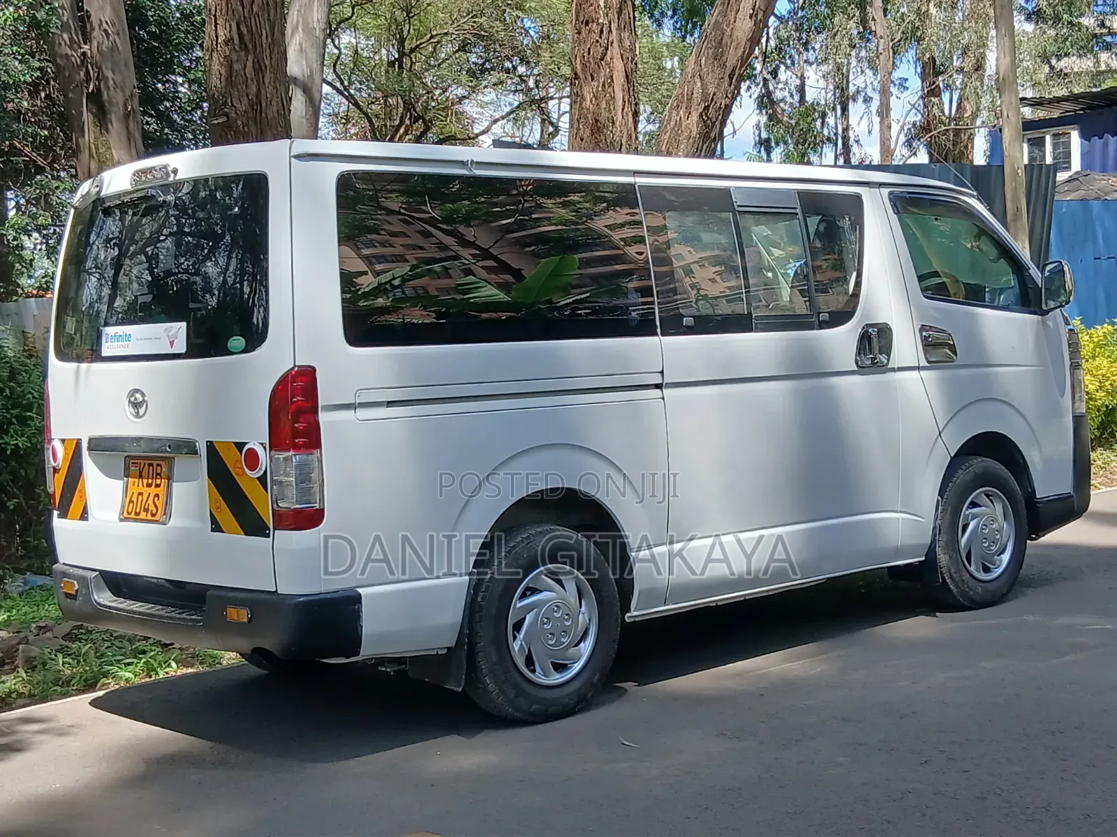 Toyota HiAce 2015 White