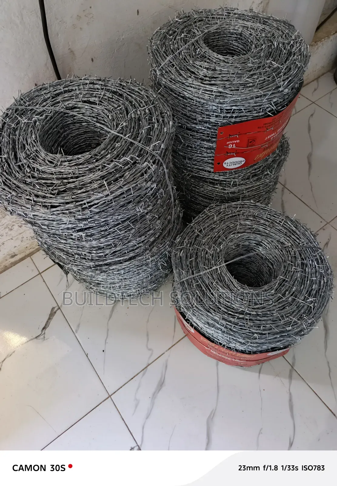 Barbed Wire/ Barbed Wire Fence