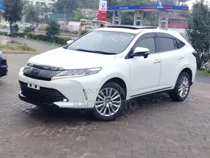 Toyota Harrier 2.0 2020 Pearl