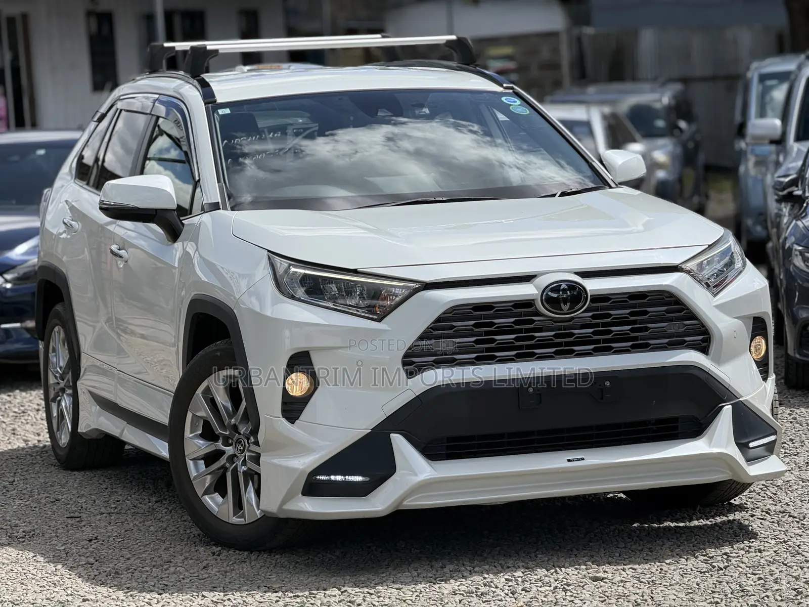 Toyota RAV4 2019 White