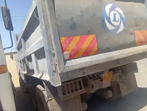 Ashok Leyland 2518i