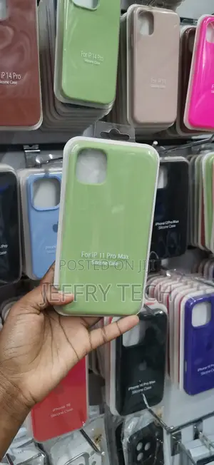 iPhone 11 Pro Max, Smooth, Matte Exterior Case-Green
