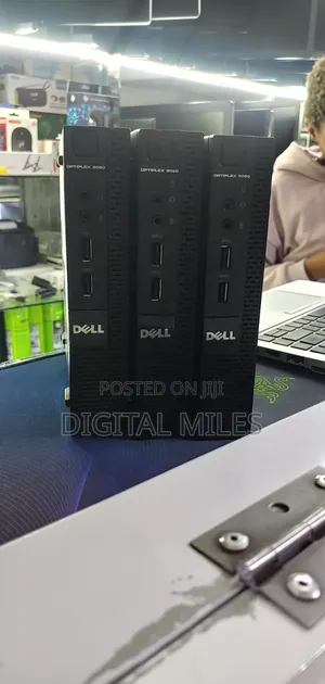 Desktop Computer Dell 4GB Intel Core i5 HDD 500GB