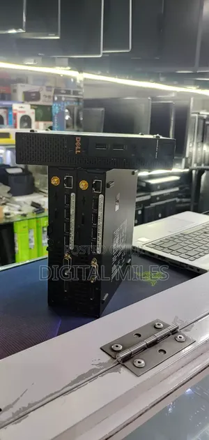 Desktop Computer Dell 4GB Intel Core i5 HDD 500GB