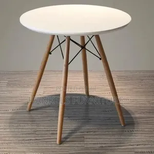 Modern Round Glass Center Table – Elegant Living Room Furniture